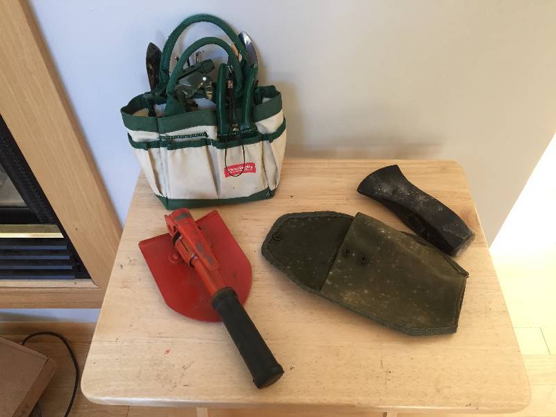 lot 77 image: Camping Shovel, Gardening Tools, Ax Head