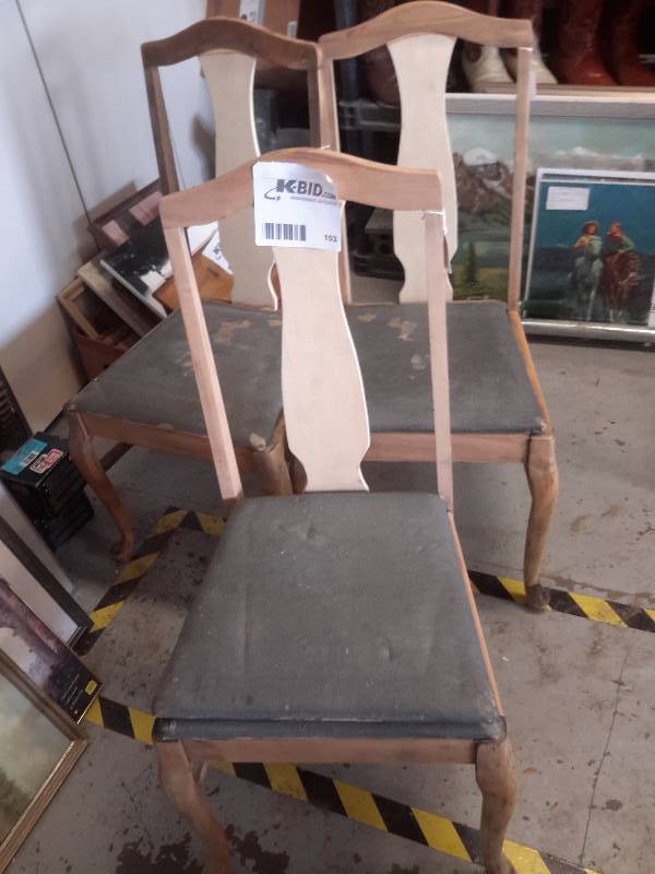 3 matching dining chairs with seats..Need refinishing, but nice solid chairs