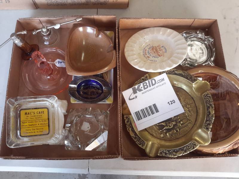 Lot of vintage Ash Trays as shown