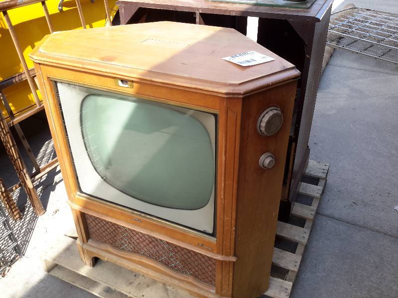 2 vintage Television cabinets..