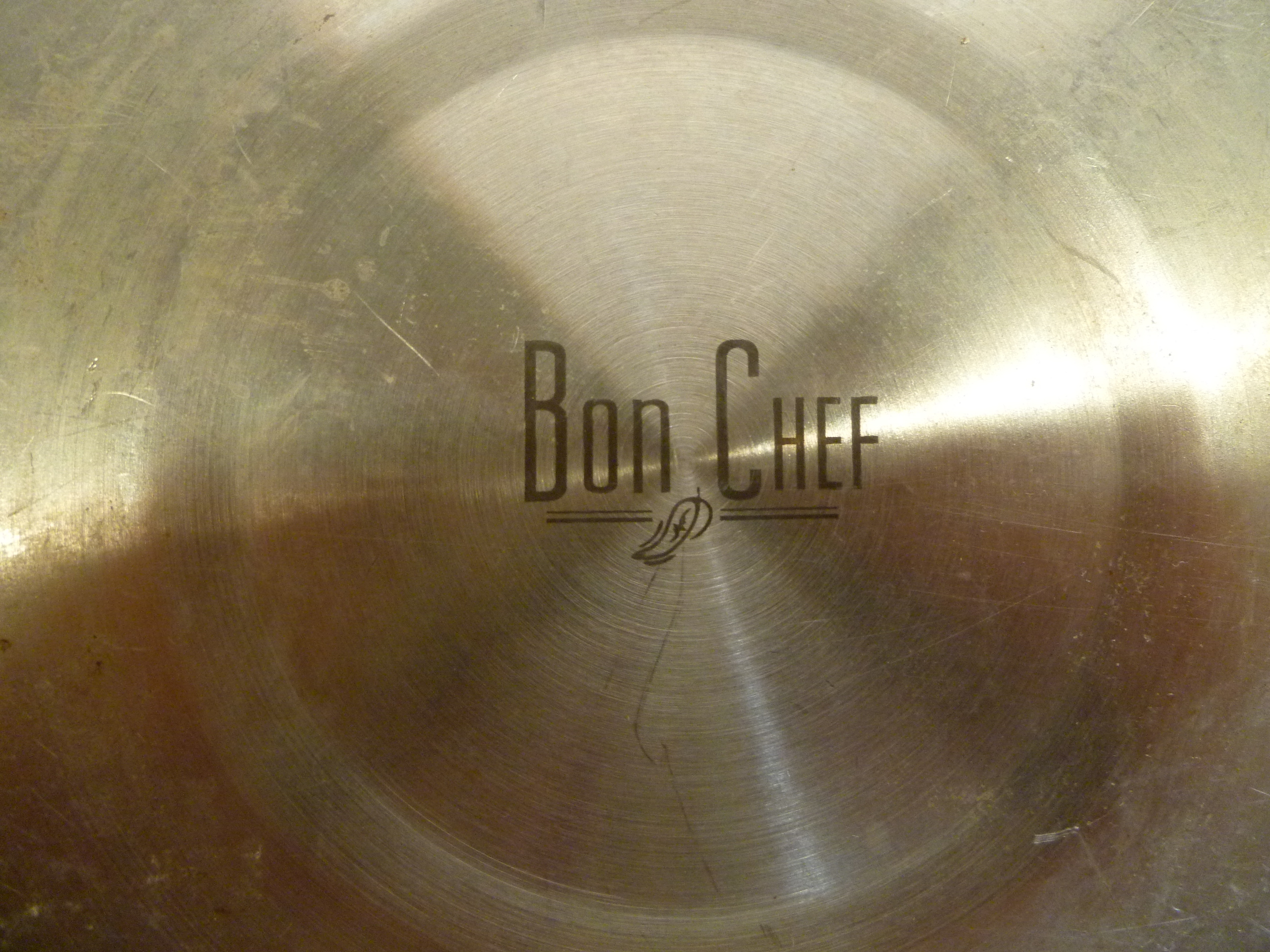 lot 27 image: 2 Bon Chef Sauce Pans