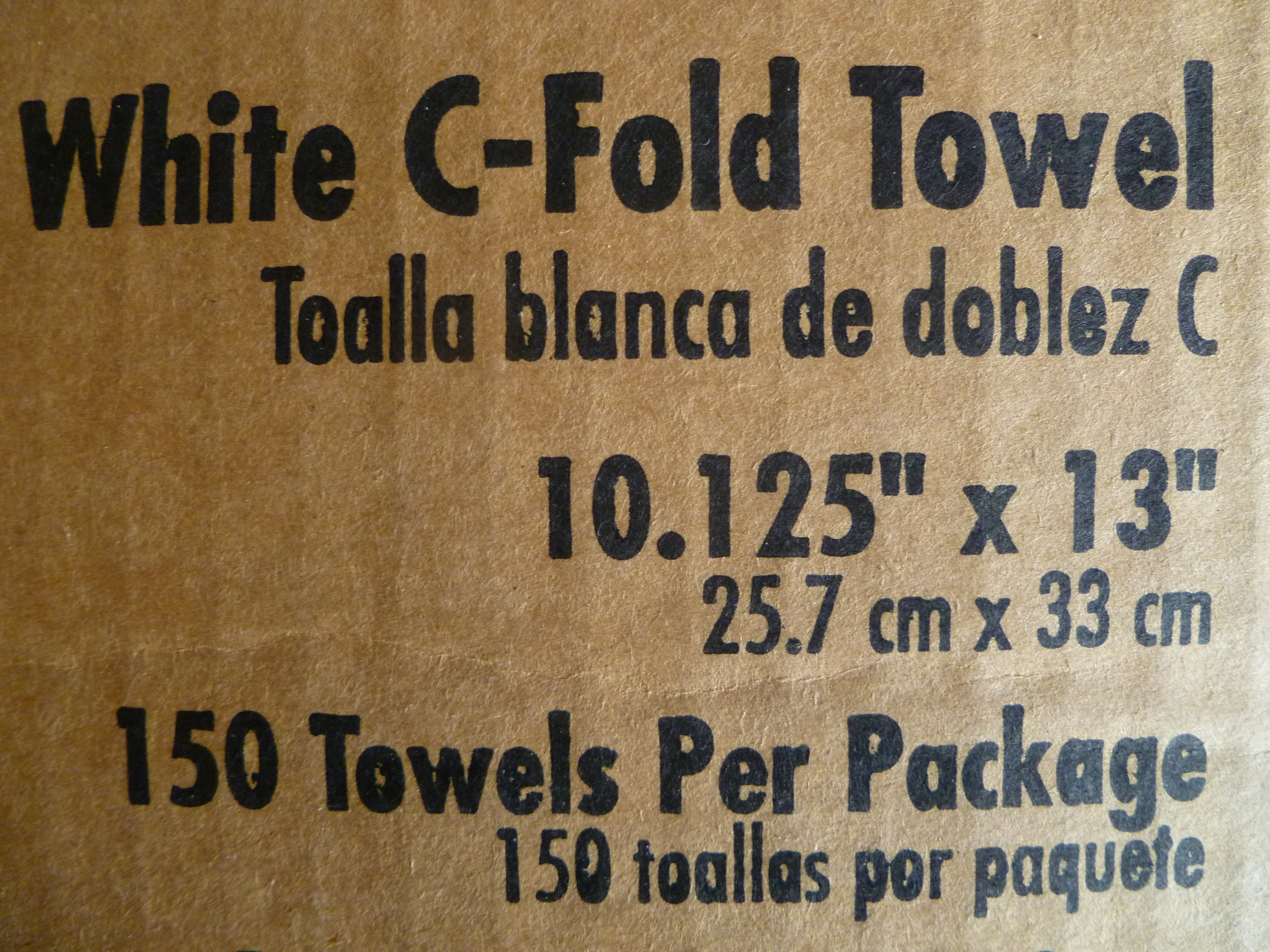 lot 40 image: Partial Case C-Fold Towels