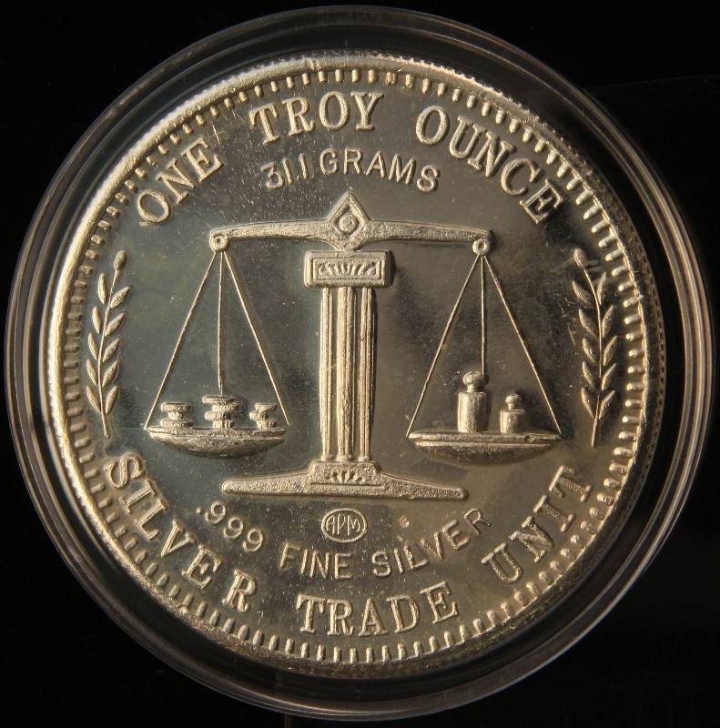 1 TROY OZ. .999 FINE SILVER EAGLE-FLAG TRADE UNIT IN AIRTITE