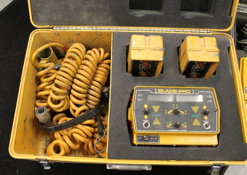 lot 7 image: Blade Pro Agtek Motorgrader Machine Control Paving