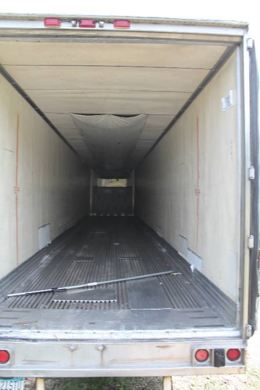 lot 8 image: 53 Ft Semi Trailer Freezer Cooler For Storage