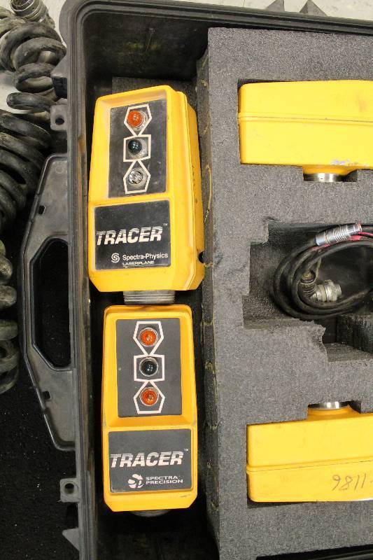 lot 13 image: Sonic Tracer Heads Model St 220 Lot Of 4 Heads
