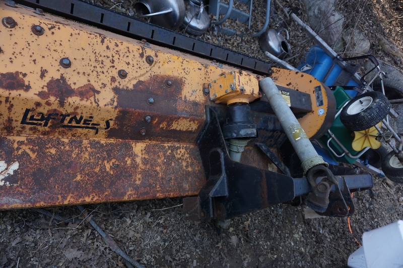 lot 17 image: Loftness Model 70RBMO 70 3 Point Mount Flail Mower