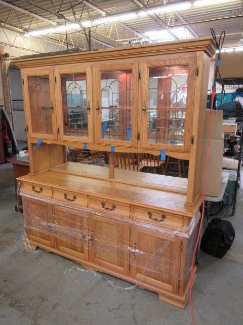 lot 701 image: OAK FOUR BAY CHINA CABINET