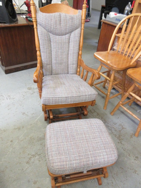 lot 705 image: GLIDING ROCKER WITH GLIDING FOOTSTOOL