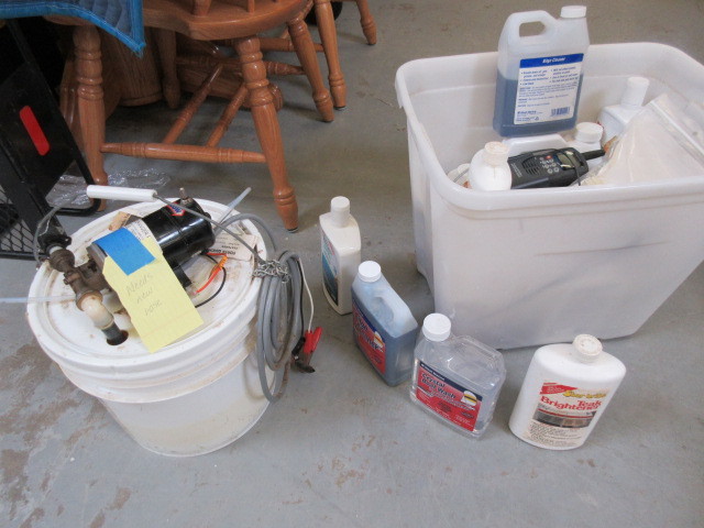 lot 741 image: LOT OF BOAT CARE ITEMS AND CLEANERS