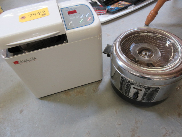lot 744 image: BREADMAKER AND FRYER
