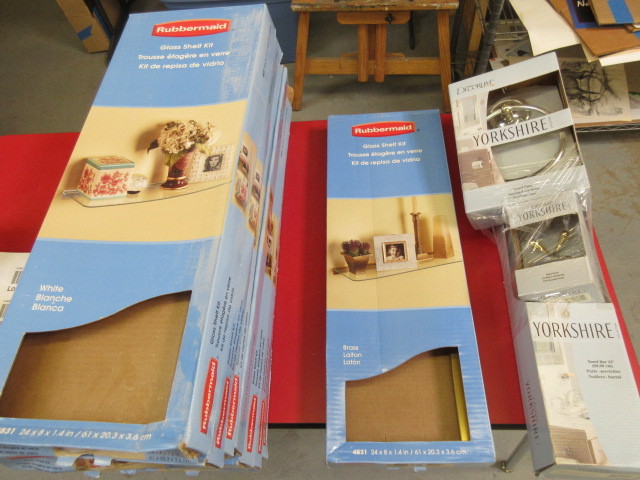 lot 765 image: BATHROOM ACCESSORIES & GLASS SHELVING