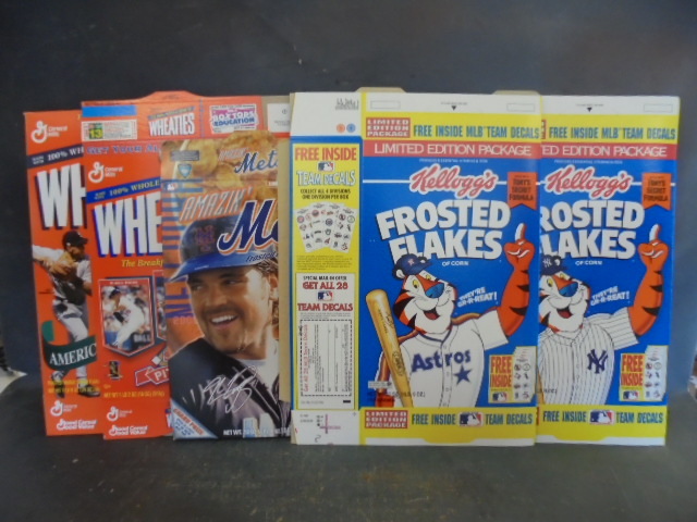 lot 30 image: Baseball Cereal Boxes