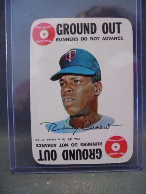 lot 12 image: Rod Carew Baseball Card