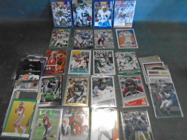 lot 75 image: 50 NFL Star Quarterbacks Football Cards