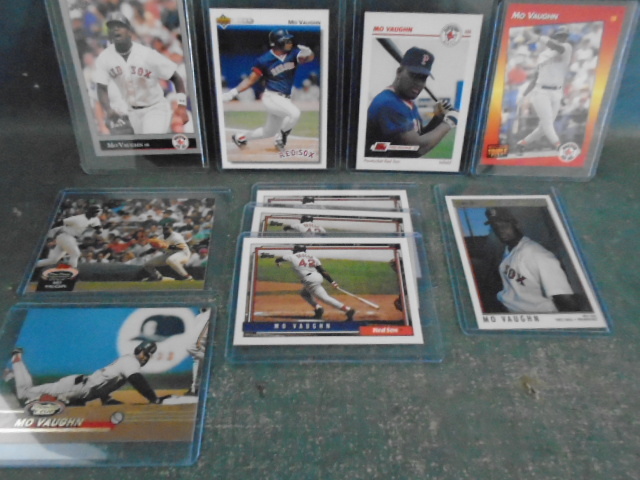 lot 85 image: 10 Mo Vaughn Baseball Cards