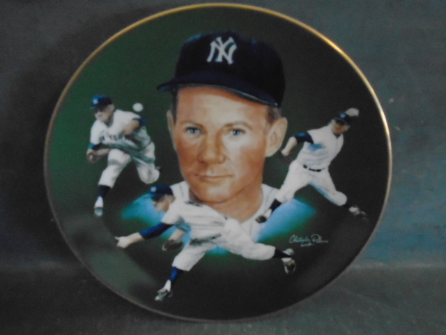 lot 90 image: Whitey Ford Collector Plate