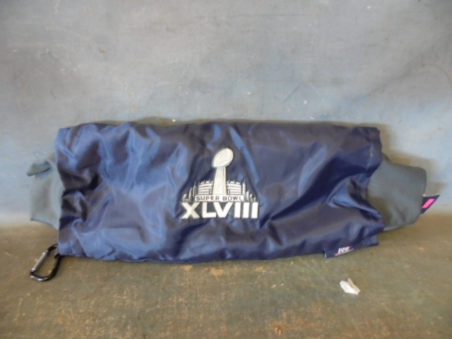lot 59 image: Super Bowl XLVIII Hand Warmer