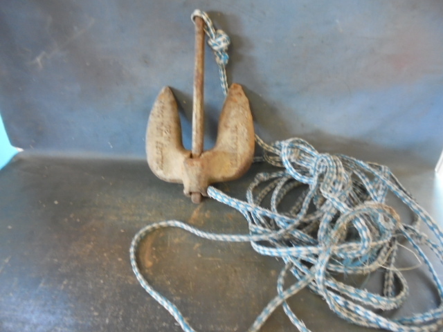 lot 23 image: Anchor With Rope
