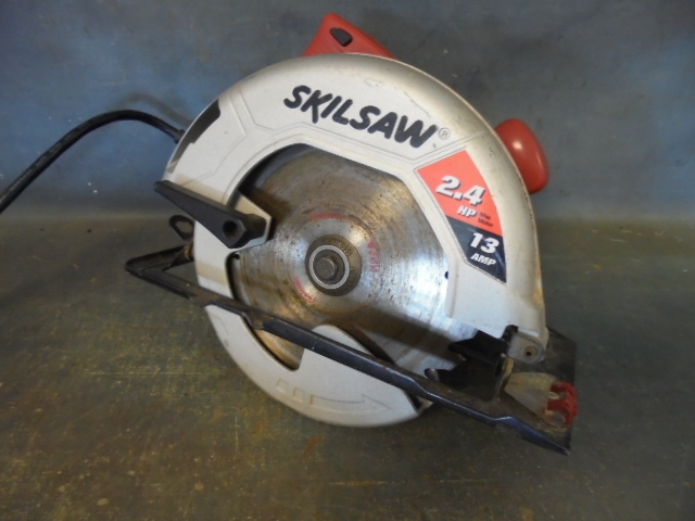 lot 79 image: Skill Circular Saw