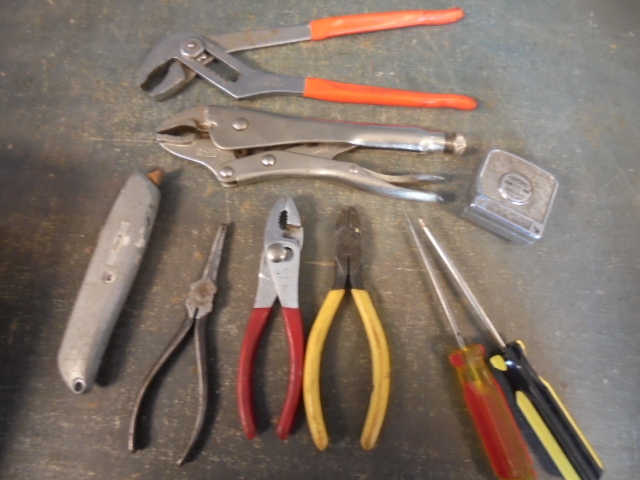 lot 122 image: Tools
