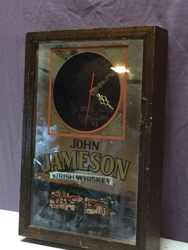 lot 12 image: Jameson Irish Whiskey Clock
