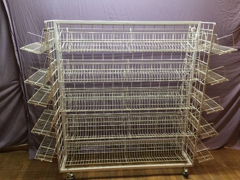 lot 127 image: Display Racking