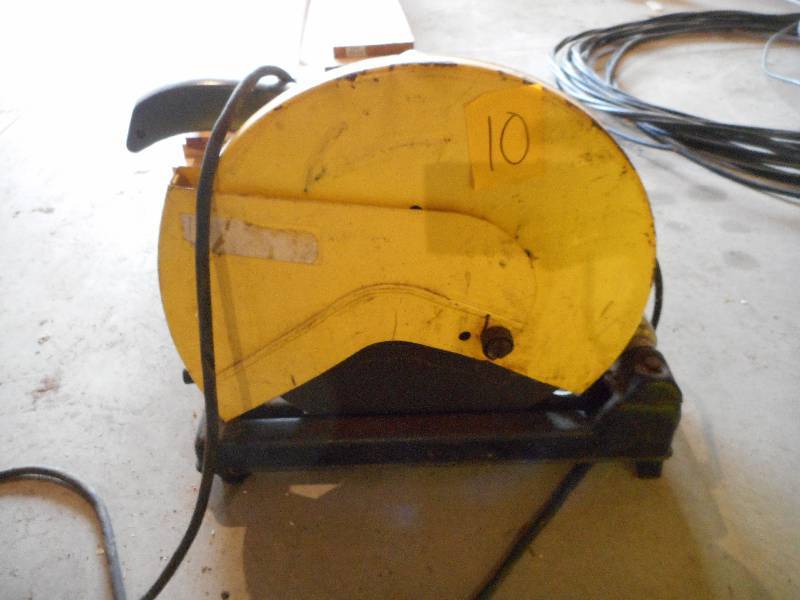 lot 10 image: Chop Saw