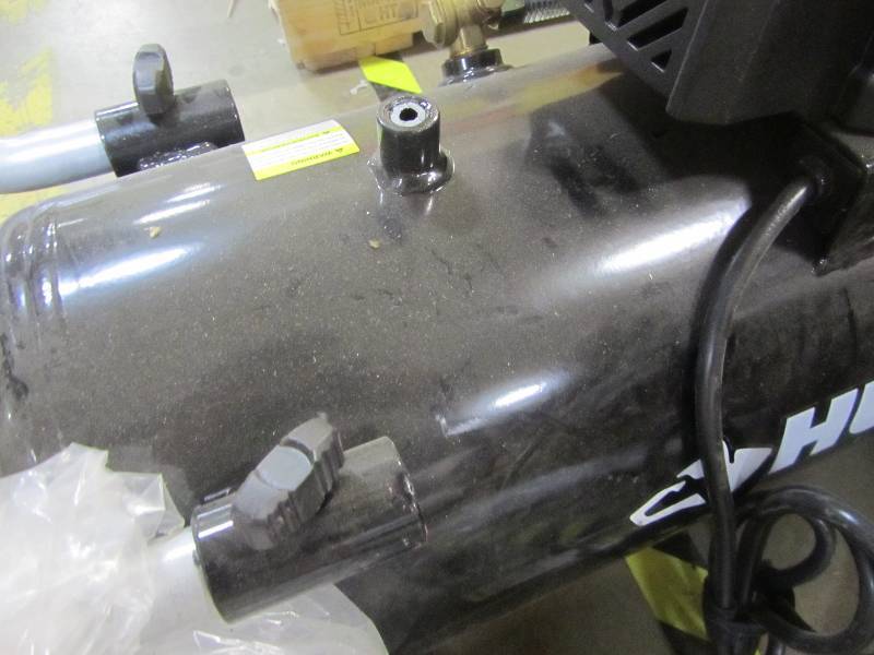lot 12 image: Husky 8G 150 PSI Hotdog Air Compressor