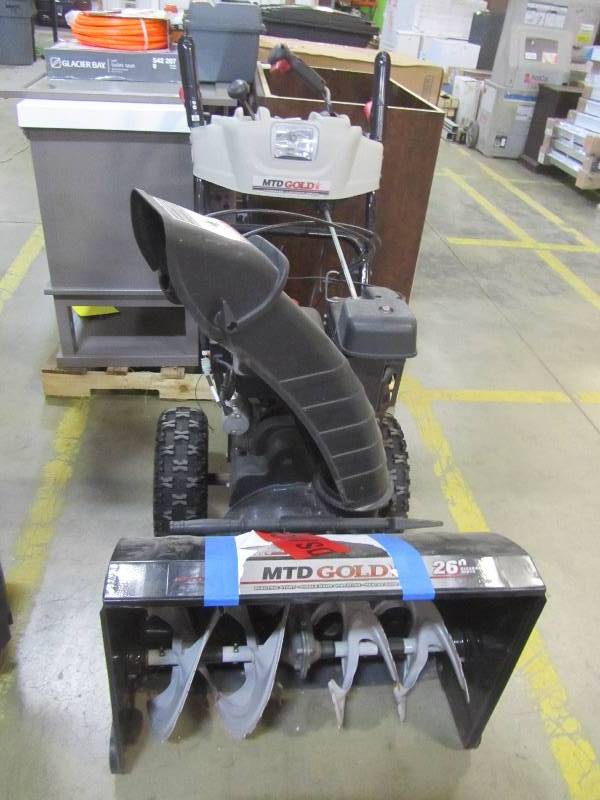 lot 43 image: MTD Gold 26inch Clearing Width Electric Start Snow Blower