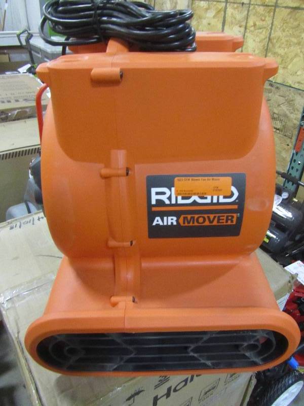 lot 72 image: RIDGID 1625 CFM Blower Fan Air Mover