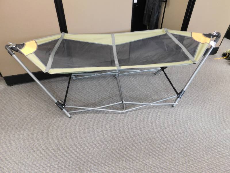 lot 36 image: Guide Gear Portable Folding Hammock #2