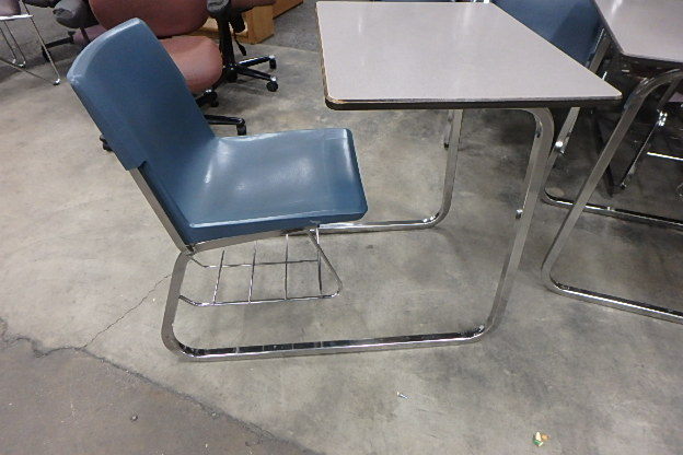 (48 approx) Desks