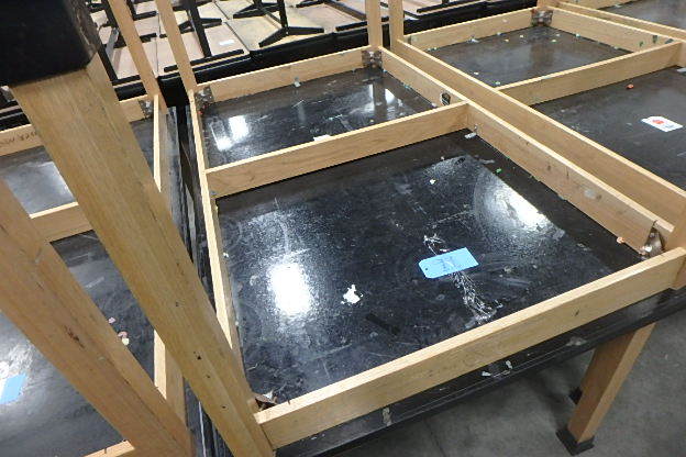 Resin Top Science Table