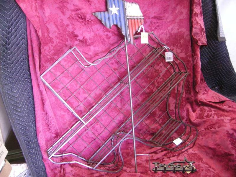 lot 15 image: Metal Texas Dcor