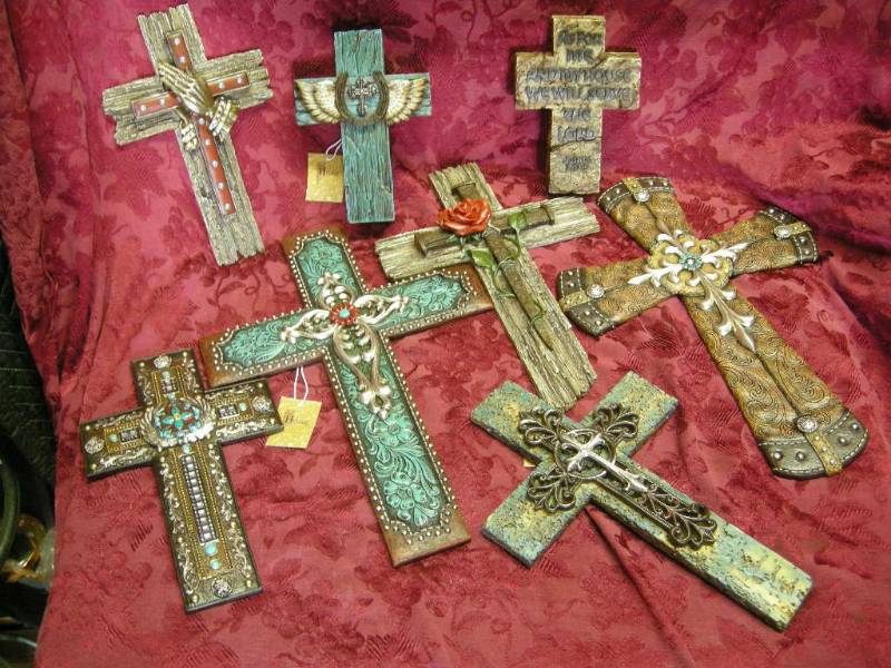 lot 37 image: 8 Western Look Crosses