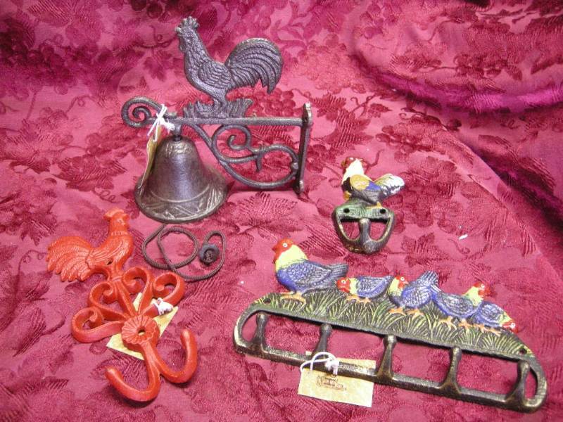 lot 46 image: Cast RoosterChicken Hooks, Bell