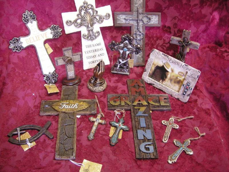 lot 59 image: Inspirational Crosses, Frame, Ornaments