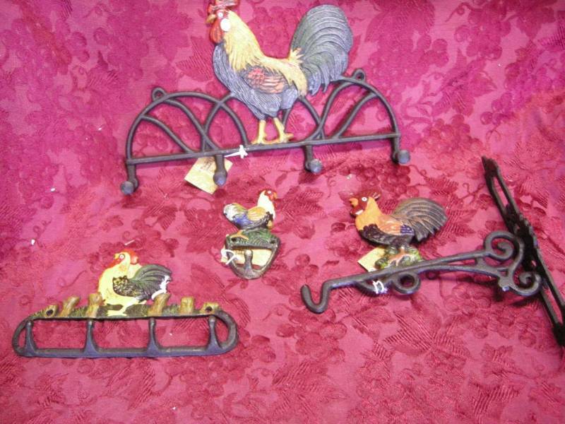 lot 58 image: Cast Iron RoosterChicken Hooks