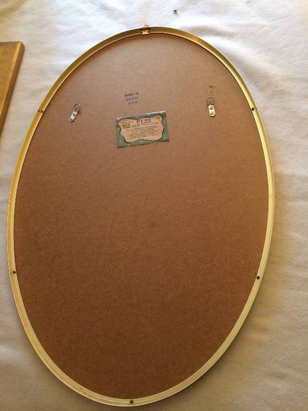 lot 12 image: Vintage Turner Wall Accessory Large Oval Mirror&nbsp30 height 20 length 1 thick
