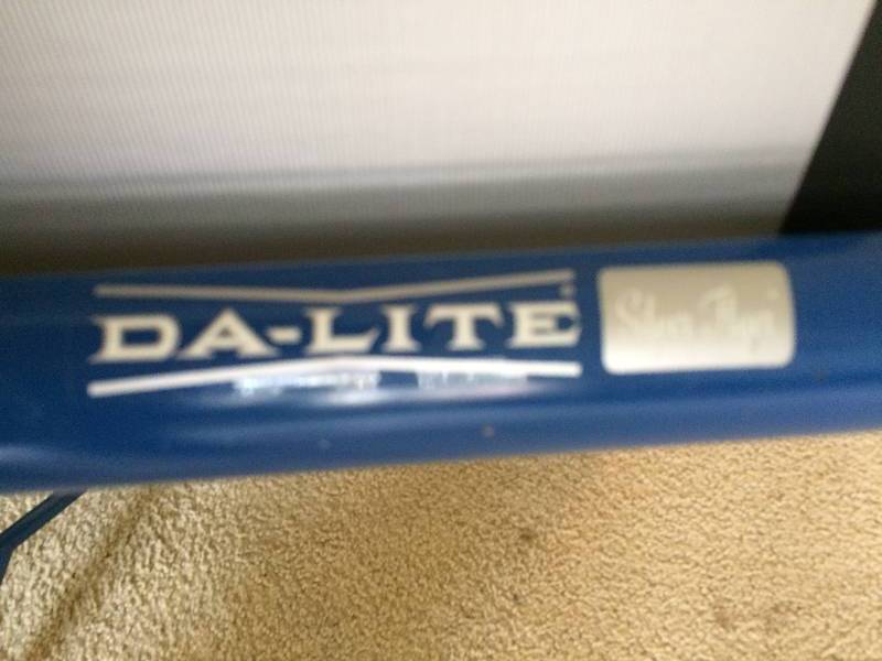 lot 85 image: Vintage Da-Lite Silver Screen