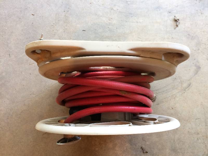 lot 124 image: Air Compressor Hose