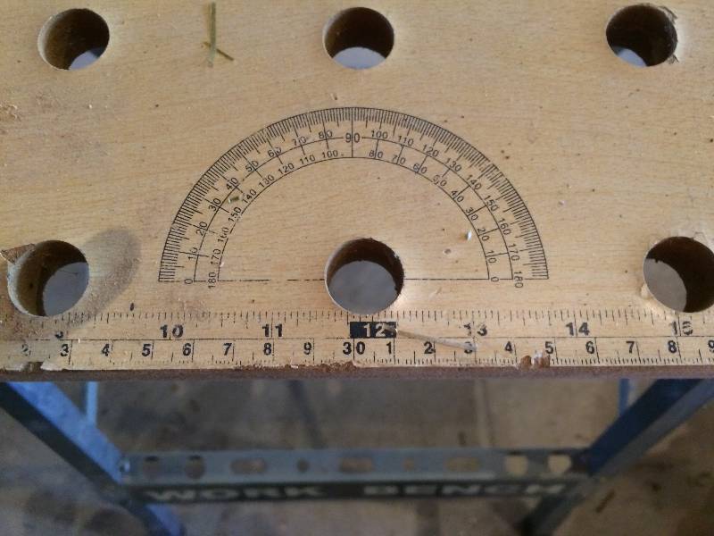 lot 141 image: Nice Work Bench