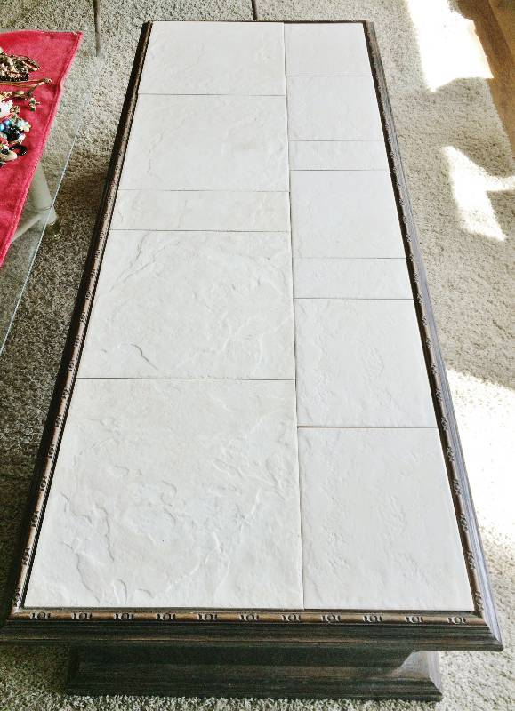lot 150 image: Mid Century Modern Coffee Table 
