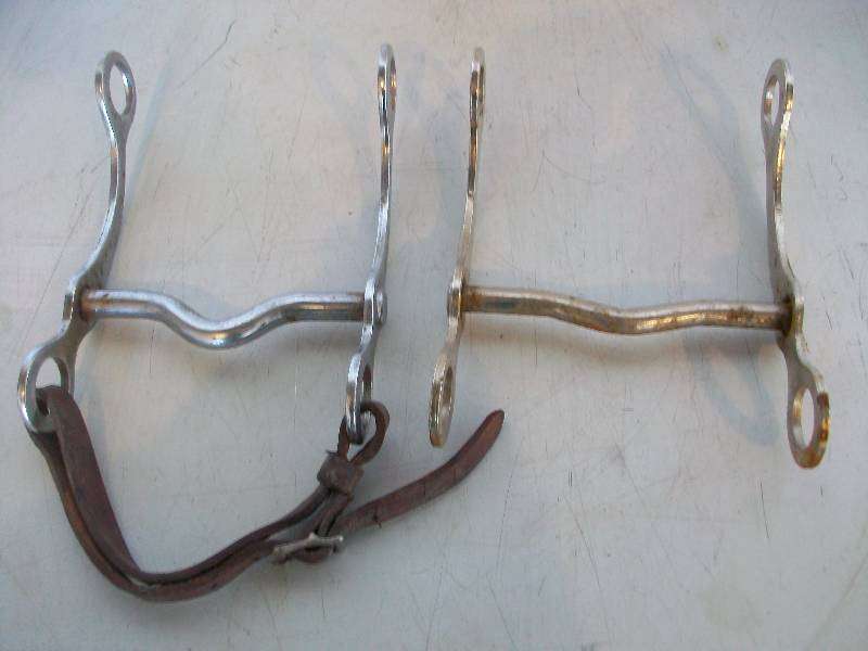 lot 15 image: Horse Bits
