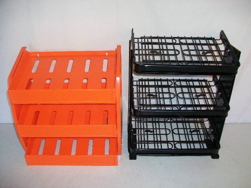 lot 36 image: Reeses Display Racks