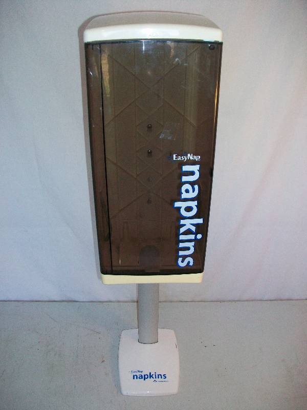 lot 38 image: Napkin Dispenser