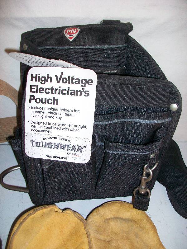 lot 79 image: Tool Pouches
