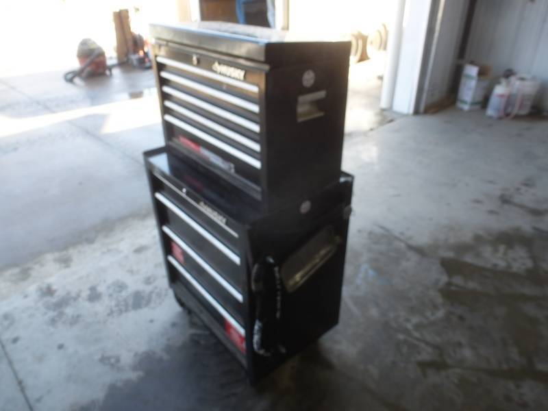 Husky Tool Chest & Roll Away Set