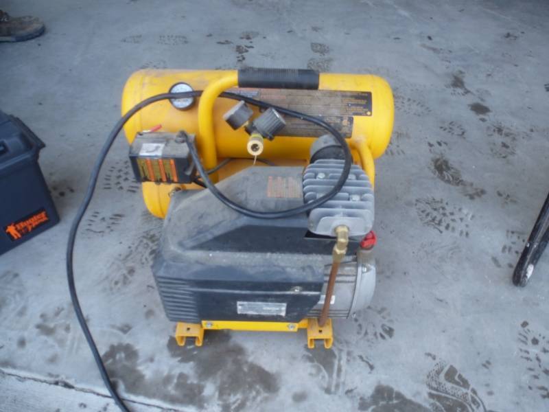 Dewalt Compressor